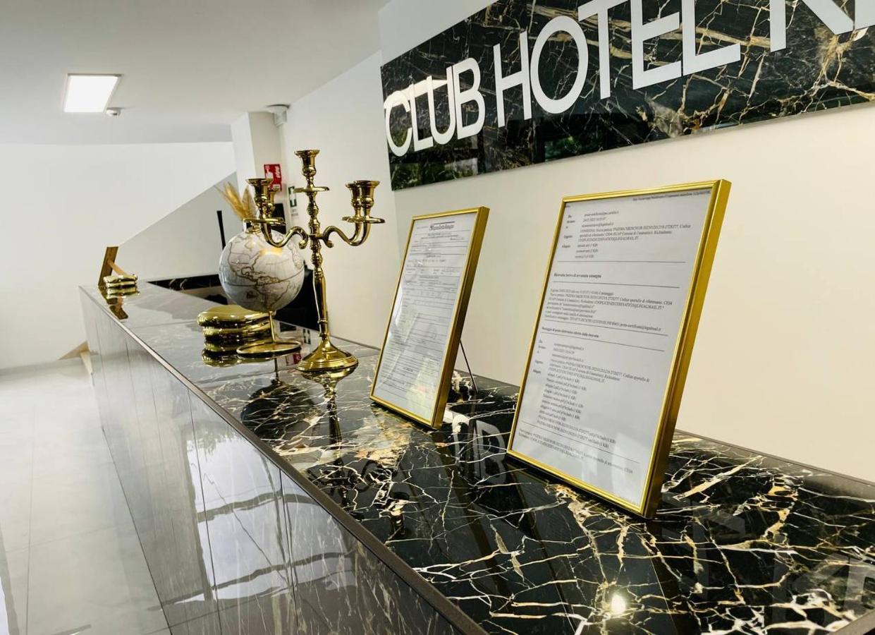 Clubhotel Residence Чезенатико Экстерьер фото