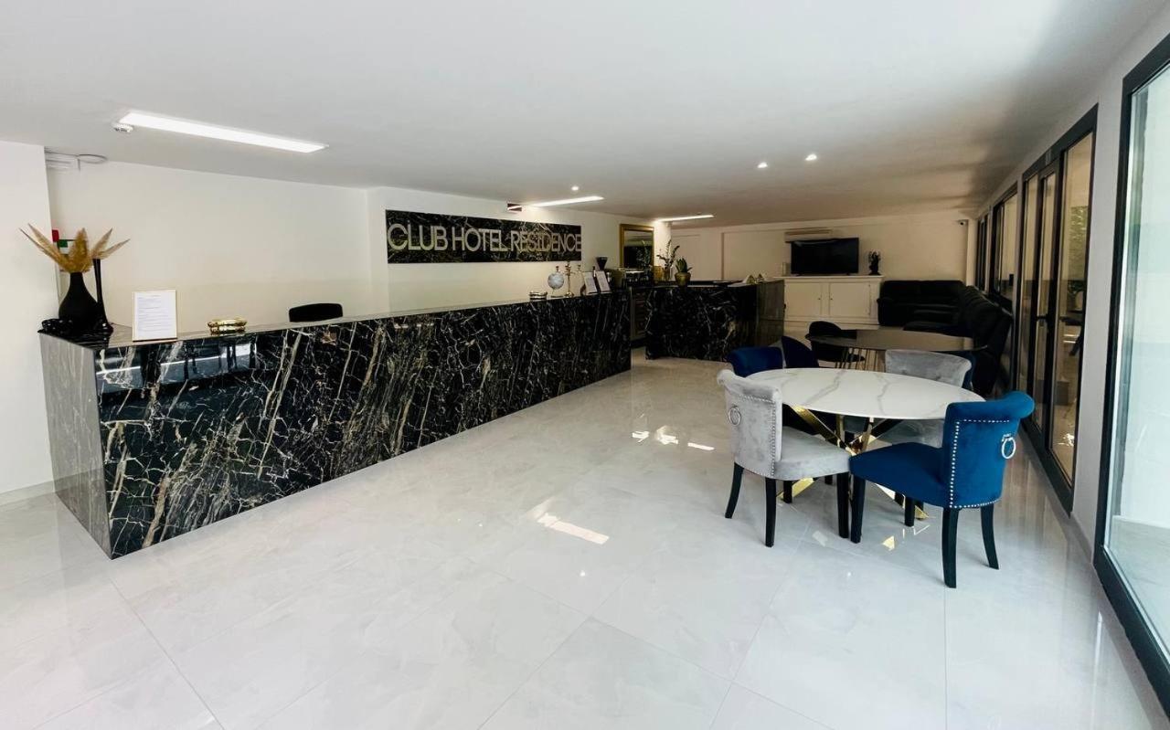 Clubhotel Residence Чезенатико Экстерьер фото