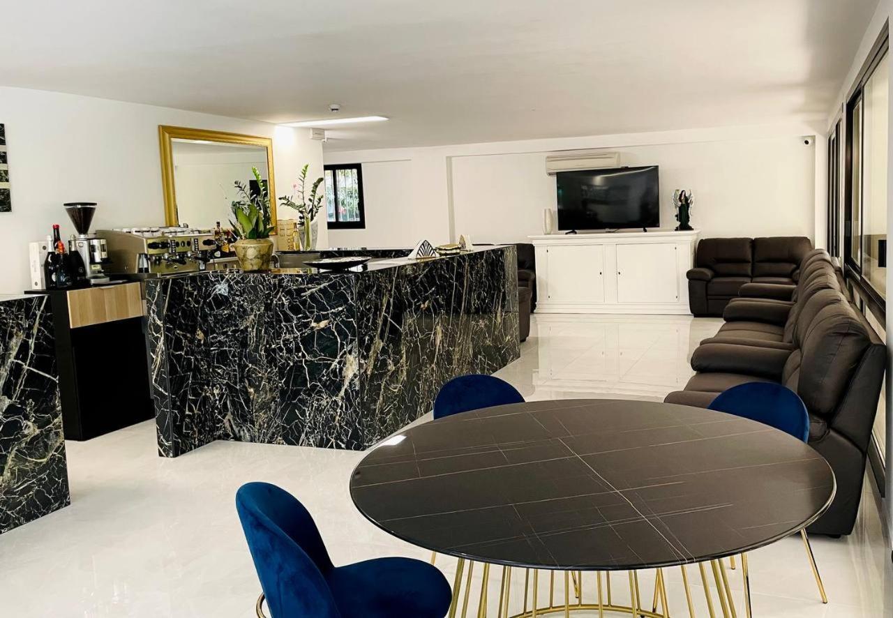 Clubhotel Residence Чезенатико Экстерьер фото