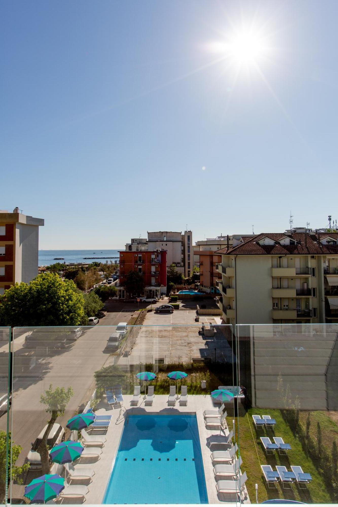 Clubhotel Residence Чезенатико Экстерьер фото